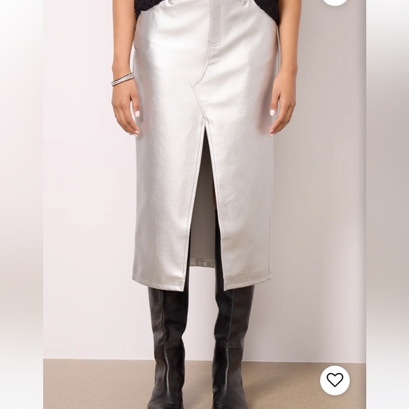 Sanctuary Dresses & Skirts - Sanctuary Shimmering Silver Skirt